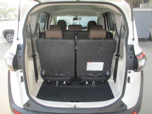 Toyota Sienta G